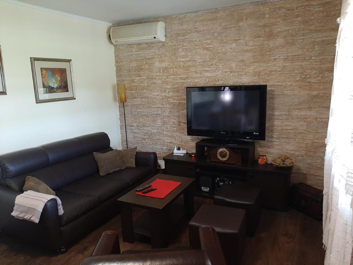 Holiday Home Di More Jagodina Ngoại thất bức ảnh