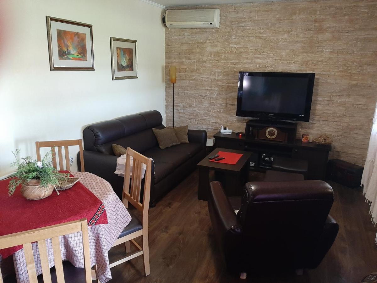 Holiday Home Di More Jagodina Ngoại thất bức ảnh